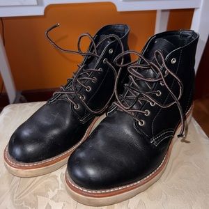 Red Wing 6 inch Round Leather Boots size 7 Women’s